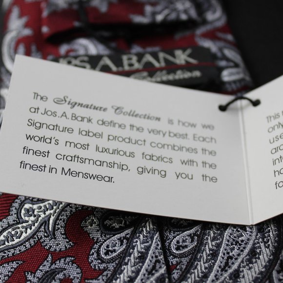 Jos. A. Bank Silk Tie NWT Signature Collection Red Paisley 3.5" Wide 59" Long - Picture 8 of 9